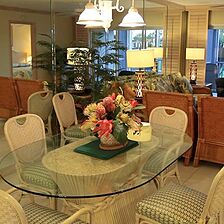 South Seas Club at South Seas Island Resort — Dining Area