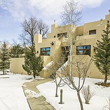 Wyndham Taos — Exterior