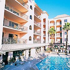 Las Olas Beach Club of Cocoa Beach — Pool