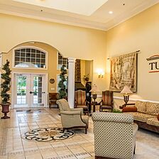 Tuscana Resort — Lobby