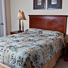 Tuscana Resort — Bedroom