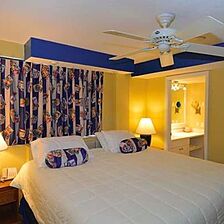 Catalina Beach Club — Bedroom