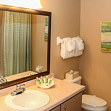Sea Shells Beach Club — Bathroom