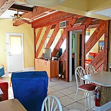 Sunrise Beach Club — Living Area