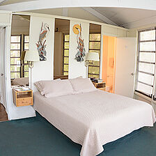 Topsider Resort — Bedroom