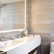 The District by Hilton Club — Bathroom