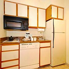 The Palms Hotel & Villas — Kitchen