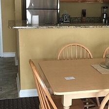 Harbour Lights Resort &mdash; Dining Area
