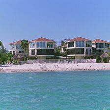 Cocoplum Beach & Tennis Club — Exterior