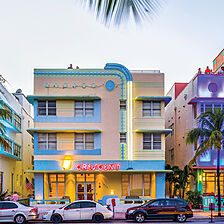 The Crescent Resort on South Beach — Exterior