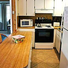 Suncrest Treasure Villas &mdash; Kitchen