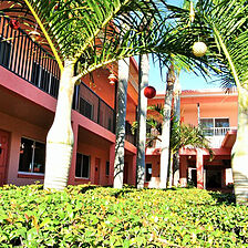 Coral Shores Resort — Exterior