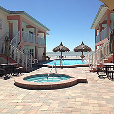 The Islander Resort &mdash; Hot Tub