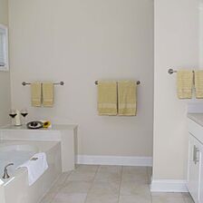 Coral Reef Resort &mdash; Bathroom