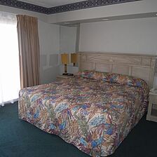 Lighthouse Cove Resort — Bedroom