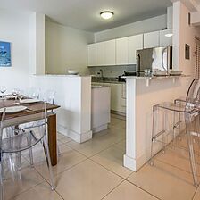 Park Royal Miami Beach — Kitchen