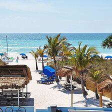 Sea Club V &mdash; Beach and Grounds