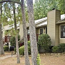 Holiday Inn Club Vacations Piney Shores Resort — Exterior