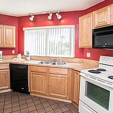The Hibiscus Resort — Kitchen