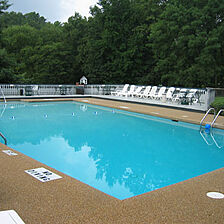 Loreley — Outdoor pool at
