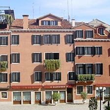 Palazzo del Giglio-Residenza Alberghiera