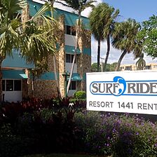 Surf Rider Resort — Exterior