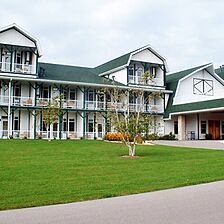 Birchwood Lodge — Exterior