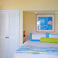 Paradise Island Beach Club — Bedroom