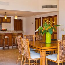 The Ridge at Playa Grande — Dining Area