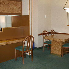 Split Rock Resort — - Unit Dining Area