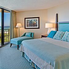 Veranda Beach Club — Sample master - king bed