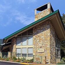 Laurel Point Resort — Exterior