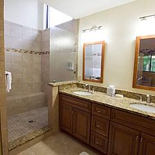 Spicebush at Sea Pines — Bathroom