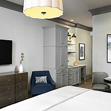 Liberty Place Charleston by Hilton Club — Bedroom