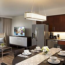Las Palmeras by Hilton Grand Vacations