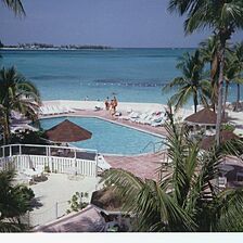 Blue Water Resort at Cable Beach — Pool