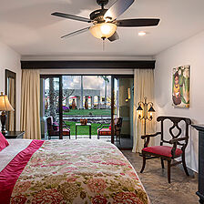 Hacienda Encantada Resort & Residences — El Encanto Garden View Suite Unit