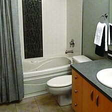 Lakeview Resort Vacation Club &mdash; Sample Bathroom