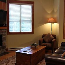 Timberline Lodges - Juniper &mdash; Sample Living Area