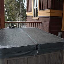 Timberline Lodges - Juniper &mdash; Hot Tub