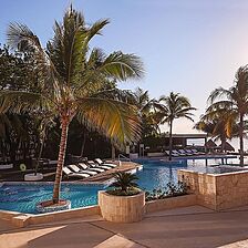 Le Reve Hotel & Spa — Pool