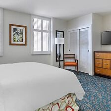 Lagoon Tower by Hilton Grand Vacations — Sample Studio Unit