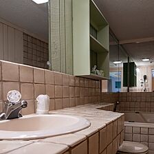 Inns of Waterville Valley — Sample Bathroom