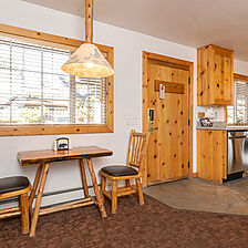 Red Wolf Lakeside Lodge &mdash; Sample Studio Dining Area