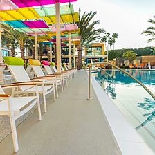 Villas at Disneyland Hotel — Pool