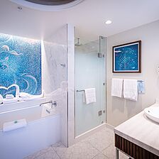 Villas at Disneyland Hotel — One-Bedroom and Two-Bedroom Bathroom