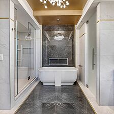 Elara by Hilton Grand Vacations — One-Bedroom Premium Suite with Balcony Bathroom (Hilton Club)