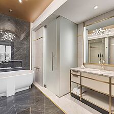 Elara by Hilton Grand Vacations — Two-Bedroom Entertainment Suite Bathroom (Hilton Club)