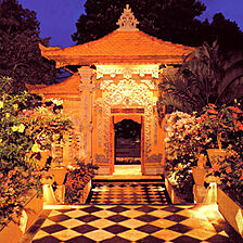 Bali Tropic Resort & Spa — : Welcome Gate