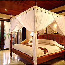 Bali Tropic Resort & Spa — : Royal Bungalow Bedroom